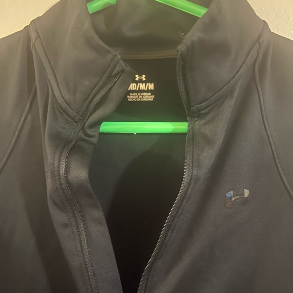 Under Armour‎ Black Full-Zip Jacket - Picture 2 of 4